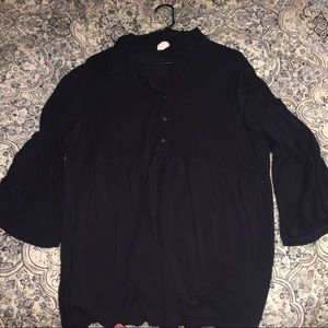 Size 2x three four long sleeve blue shirt